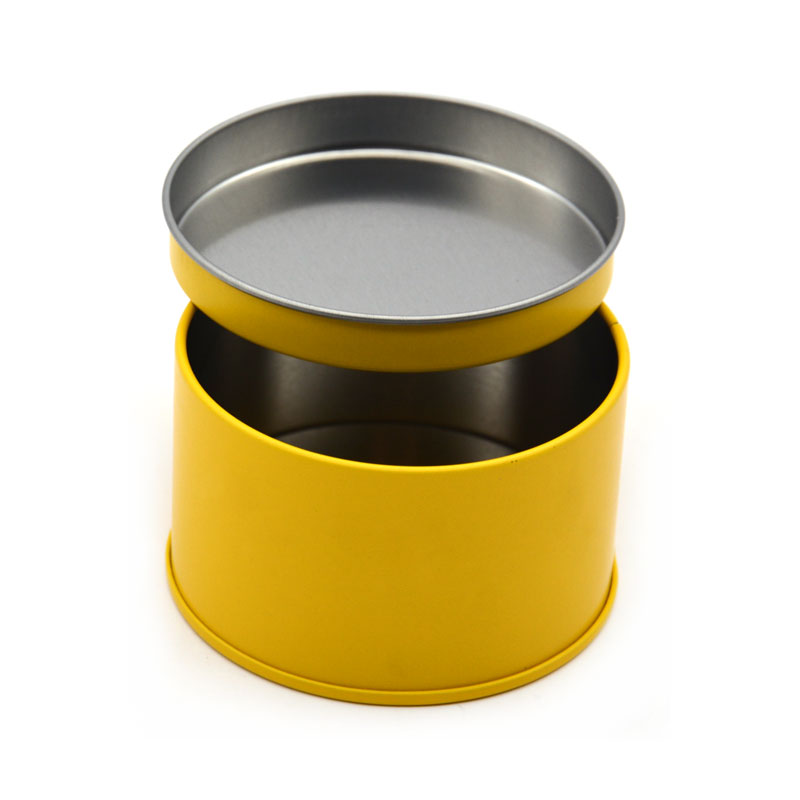 黄色小铁罐